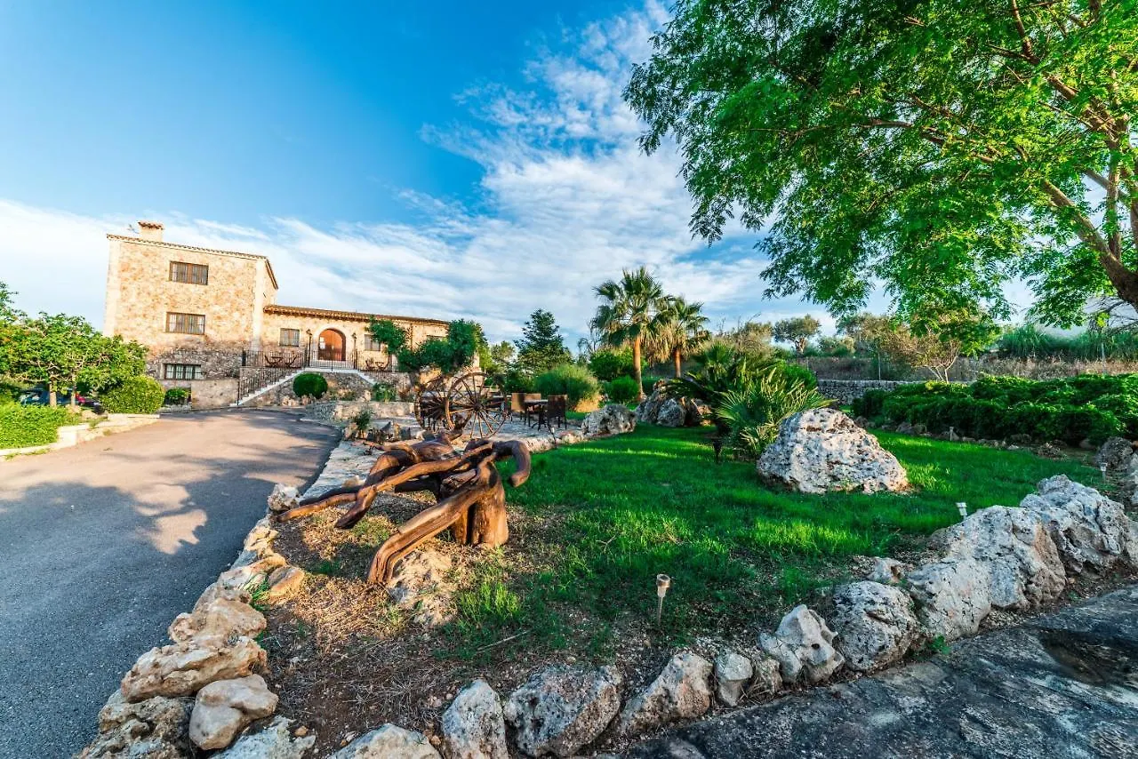Farm stay Agroturismo Ses Illes Costitx