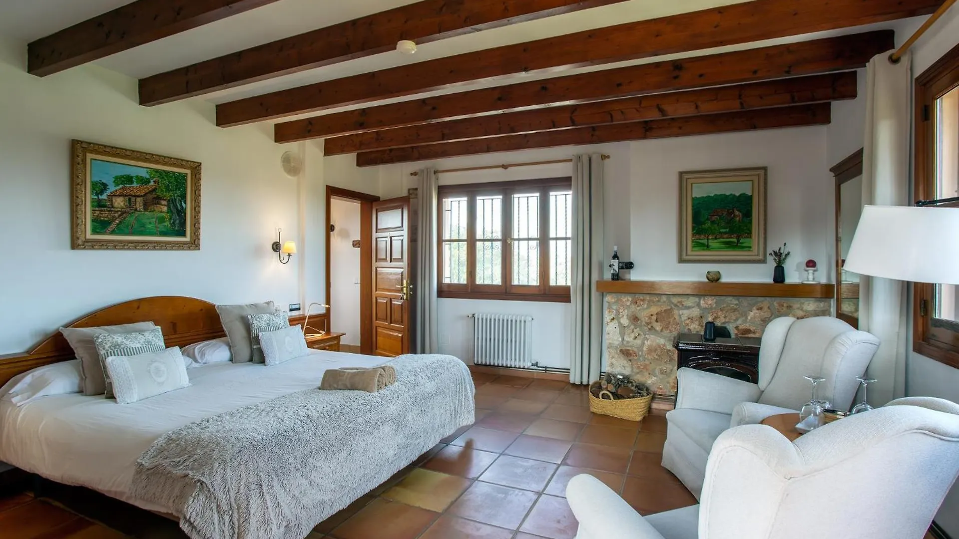 Farm stay Agroturismo Ses Illes Costitx